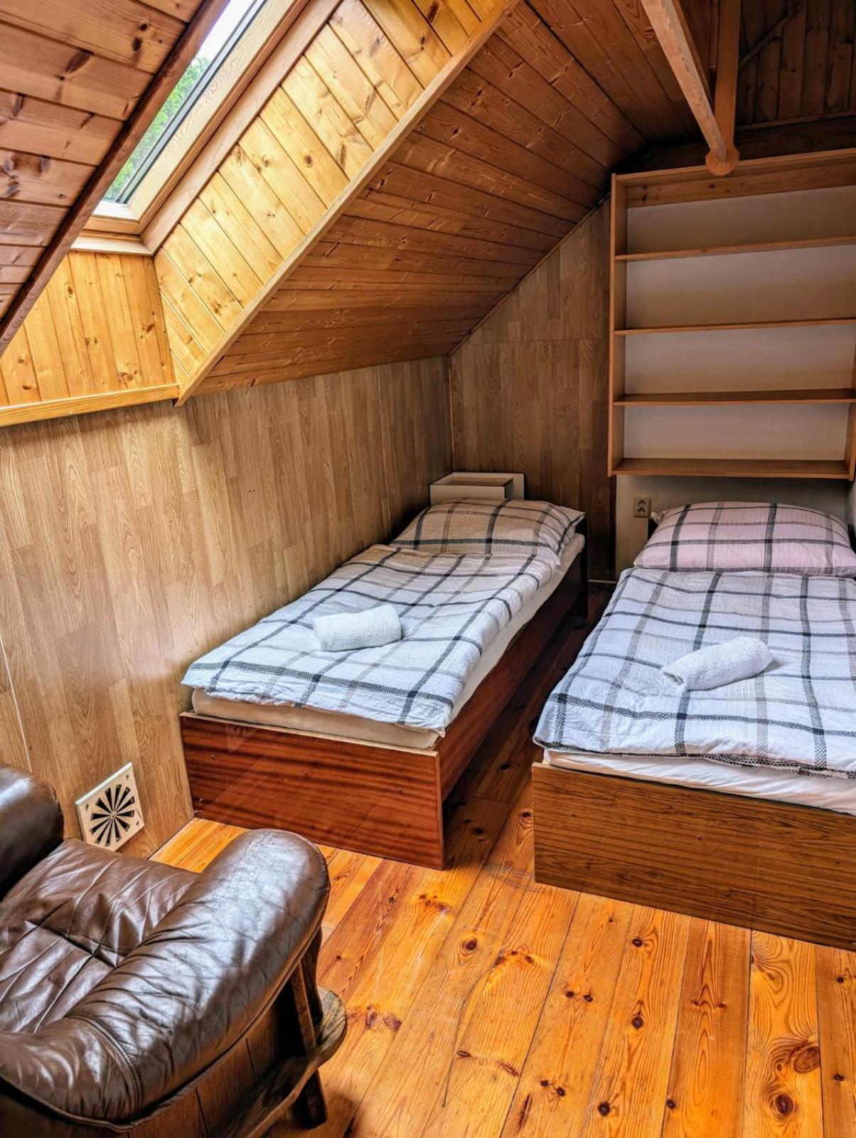 Apartman V Pensionu U Holzaepfelu Červený Kostelec المظهر الخارجي الصورة