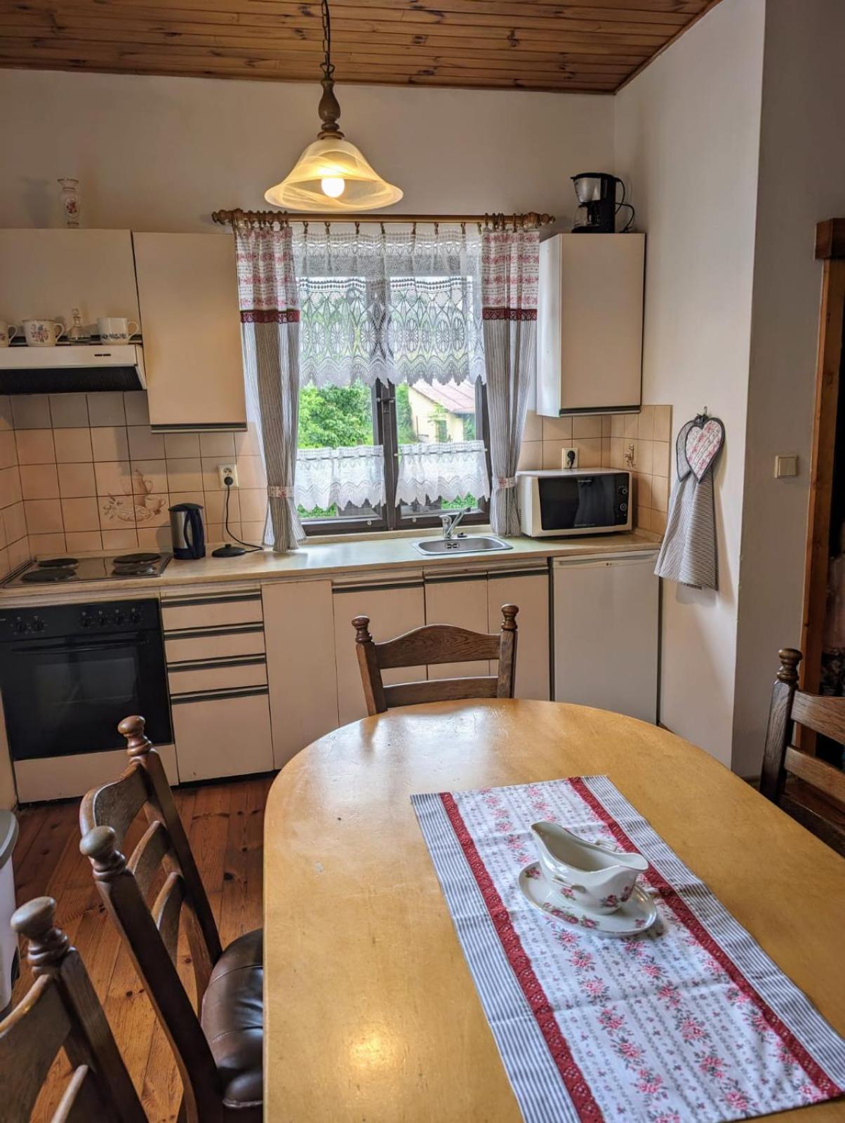 Apartman V Pensionu U Holzaepfelu Červený Kostelec المظهر الخارجي الصورة